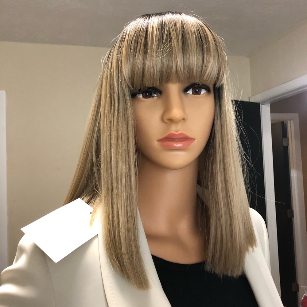 NWT 14” dark roots ombré natural blonde